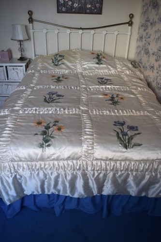 Floral quilted double - floral,