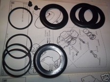 (x2) AUSTIN Healey 3000 FRONT