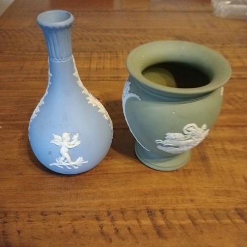 Wedgewood vases green and - green,