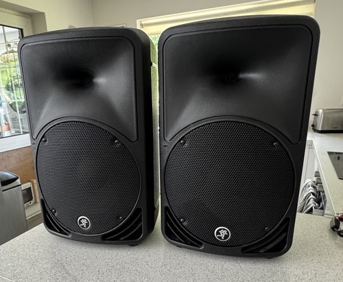 Pair mackie srm350 powered - pair, v2