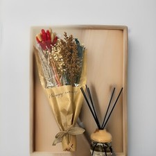 Natural Real Dried Pampas Bouquet. Boho Chic Floral Arrangement For Home Decor.