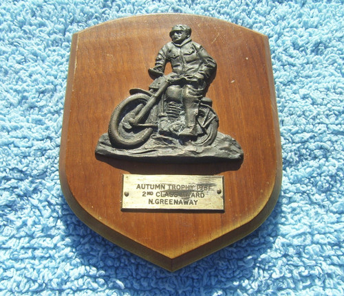 Vintage 1961 autumn - 1961, trophy