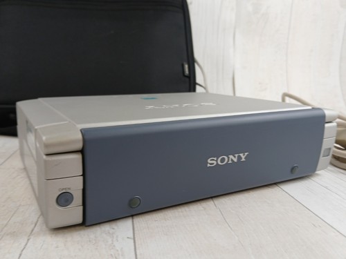 Vintage early 2000s - , sony