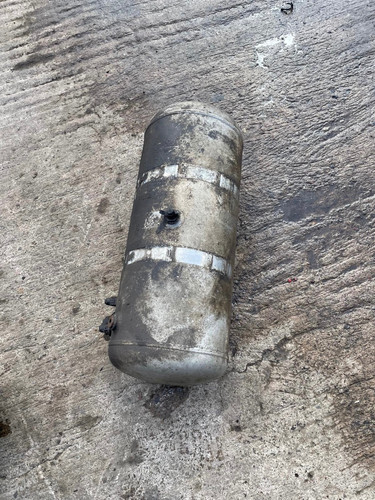 Volvo 2015 air - air, tank