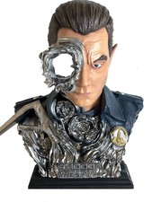 Terminator Action Figure 1:2