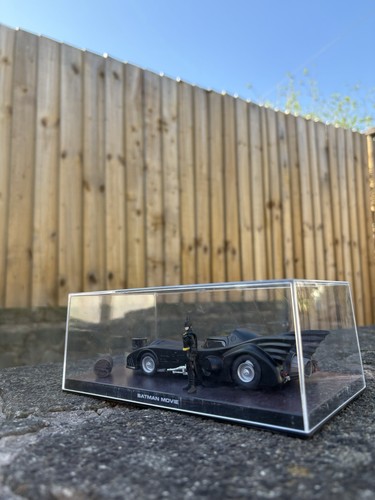 The batman movie car batmobile - the,