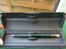 1999 PARKER FRONTIER BALLPOINT PEN - TRANSLUCENT GREEN (IIIN)