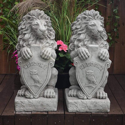 Pair lions heavy stone - of,