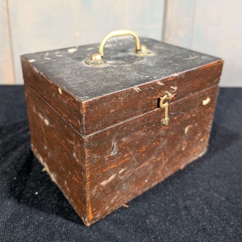 Small pine church silver - silver, box