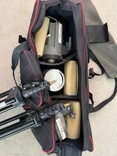 3  EX300 STUDIO LIGHTS WITH