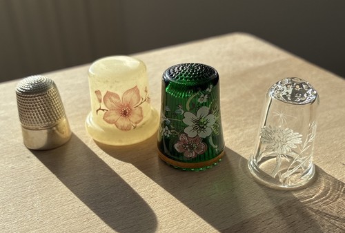 Vintage thimble lot - thimble, x4