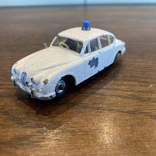 . Dinky Toys No.269 Jaguar