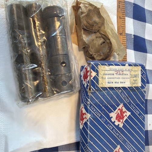 King pin set - set, bedford