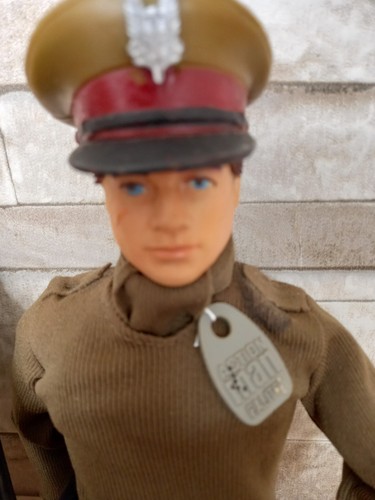 Vintage action man talking - action,