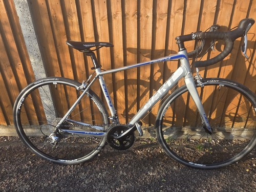 Giant defy aluxx road bike - defy,