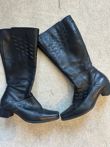 Vintage boots with stitching - vintage,