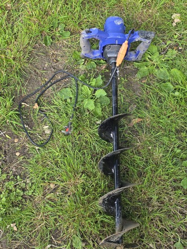Auger electric earth - electric, hole