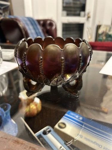 Antique northwood leaf beads - &,
