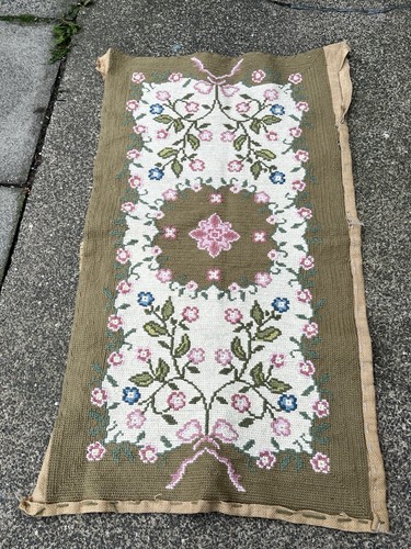 Vintage embroidered panel - embroidered, rug