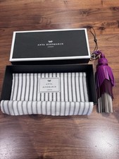 Stunning, Unique three tiered