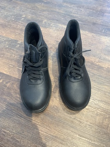 Black boots size brand - boots,