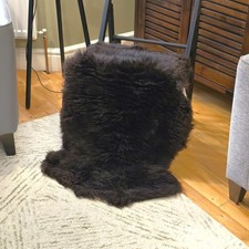 Real Sheepskin Throw –