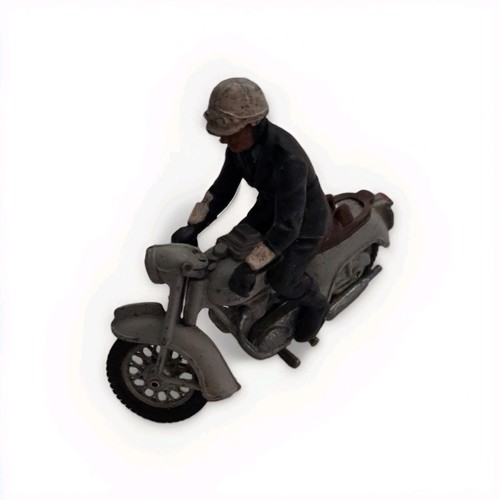 Vintage britains 9697 triumph - britains,
