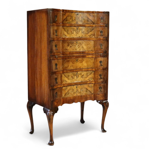 Queen anne style burr - queen,