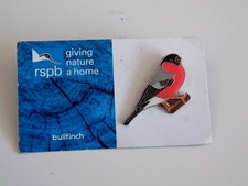 RSPB pin badge Giving nature a