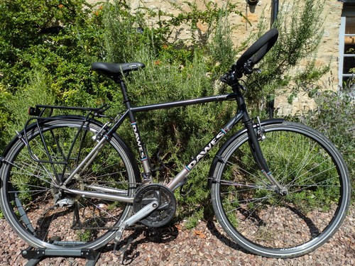 Dawes galaxy reynolds - galaxy, 700