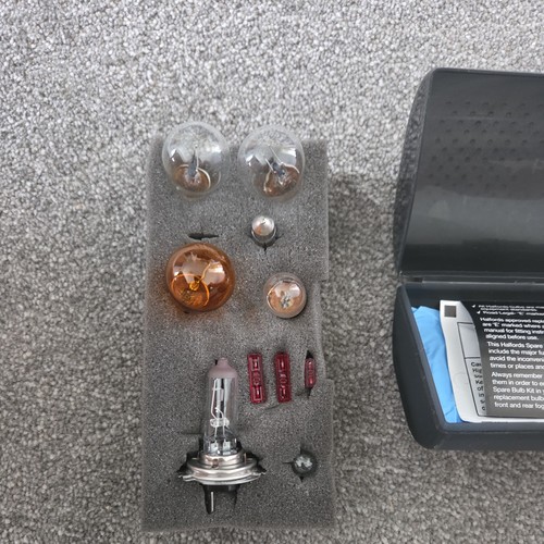 Halford spare bulb kit - spare,