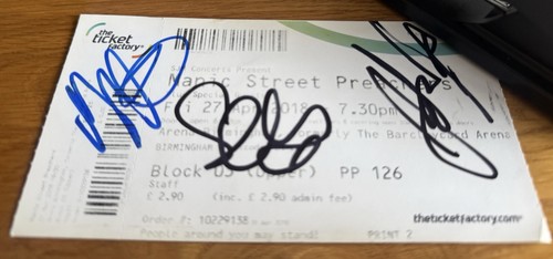 Manic street preachers signed - street,