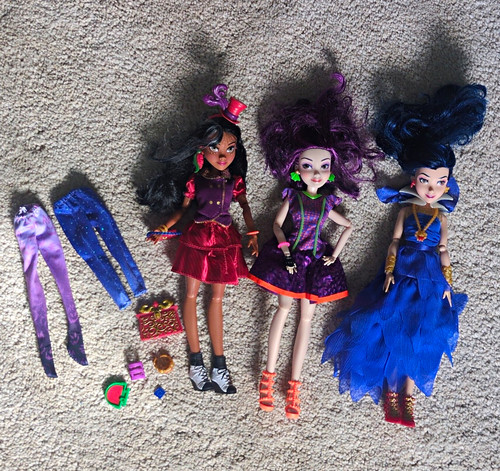 Disney descendants uma mal - disney,