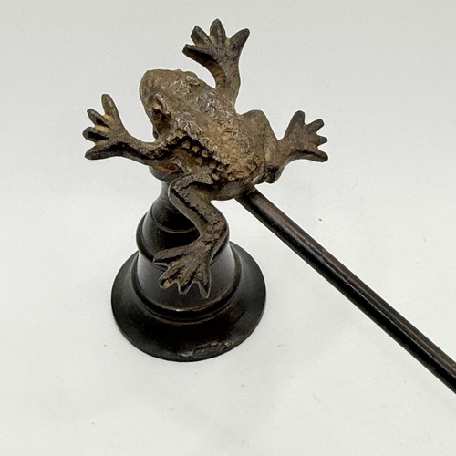 Vintage frog candle snuffer - vintage,