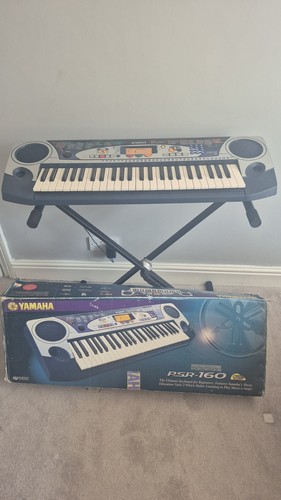 Yamaha electronic keyboard - electronic,