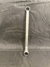 Elora 110 Offset Ring