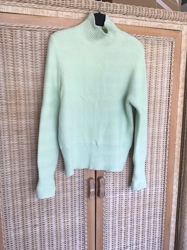 Zara light green high - high, neck