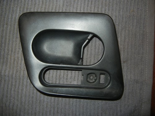 Saab 9000 right front inner - right,