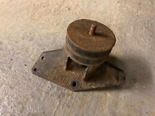Jaguar XJS 5.3 V12 Engine mounting bracket PUM32740