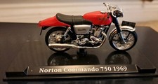 NORTON COMMANDO 750 1969  1-24