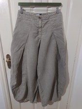 OSKA Pleated Front Wide Barrel