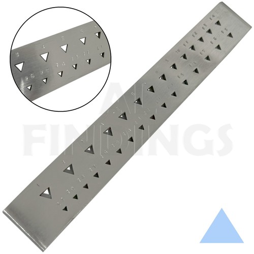 Drawplate triangle 30 holes - 8",