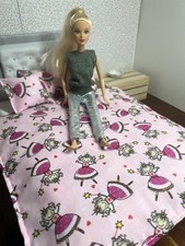 1/6 scale barbie doll size