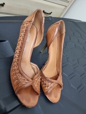 Shoes Stiletto Size 7 Tan