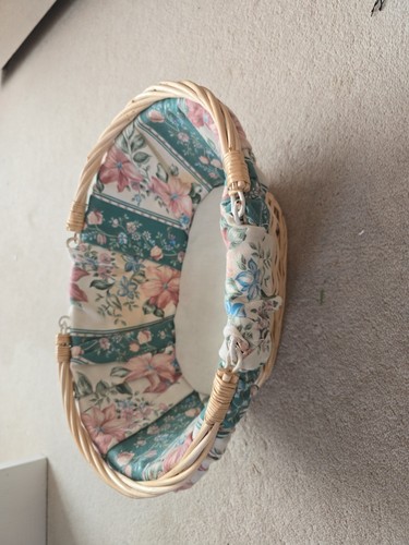 Vintage sewing basket - vintage,