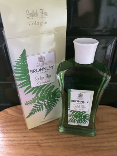 Vintage bronnley english fern - english,