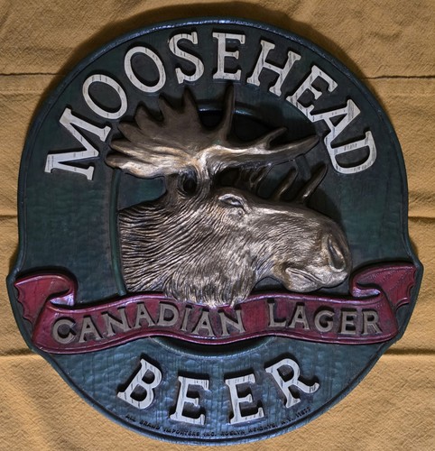 Moosehead canadian lager - moosehead, beer
