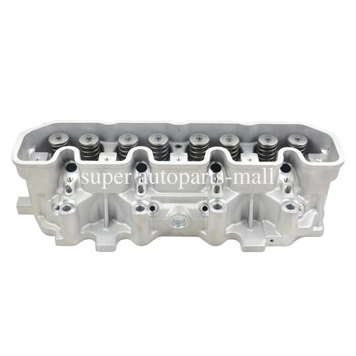 Cylinder head for - cylinder, land