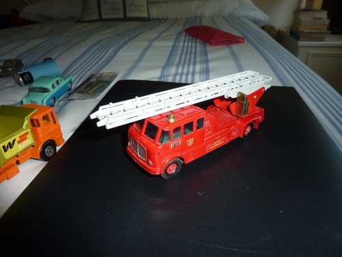 Matchbox king size 15 - matchbox,