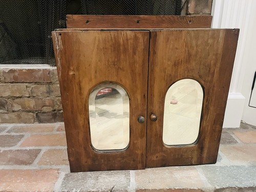 Rustic wooden primitive wall - primitive,